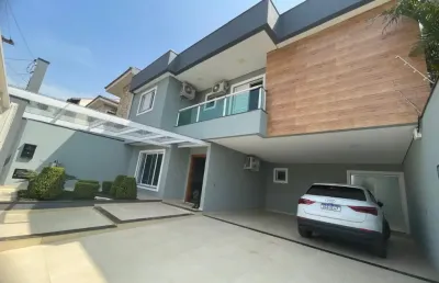 Lindo sobrado com 04 suítes, à venda com 325m² de área construída , no bairro parque dos pássaros em são bernardo do campo - sp