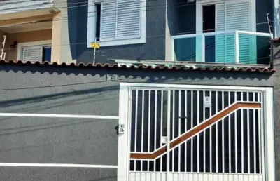 Lindo sobrado de  86m²  com 02 dormitórios sendo 02 suítes, na vila  camilopolis em santo andré - sp