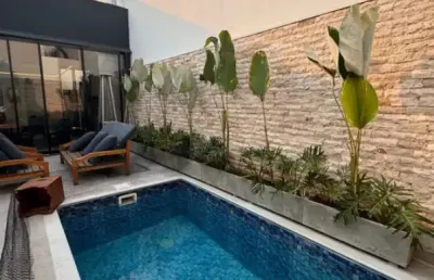 Linda casa térrea de 180m² com 03 dormitórios, à venda no excelente condomínio sun lake- sorocaba - sp