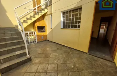 Lindo sobrado de 136m2, de área construída, e terreno de 125m2, com 03 dormitório sendo 01 suítes,  no  vila floresta  - santo andré - sp