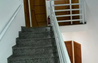 Linda cobertura á venda de 84m² com 02 dormitórios, no vila scarpelli - santo andré - sp.