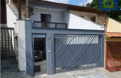 Lindo sobrado de 220m² á venda, com 04 dormitório sendo 01 suíte, na vila floresta - santo andré - sp