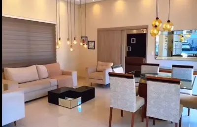Linda casa térrea de 285m² de área construída e terreno de 488m², à venda no excelente condomínio fechado lago da serra em araçoiaba de serra - sp.
