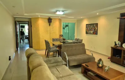 Lindo sobrado à venda com 241m² de área construída e terreno de 125m2, no bairro assunção em são bernardo do campo - sp