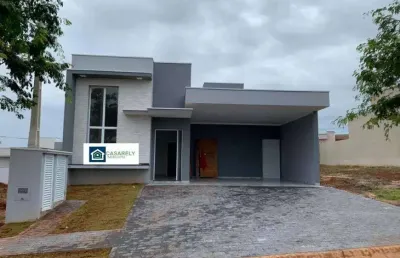 Casa de condomínio térrea á venda de 167m² no excelente condomínio flamboyant - porto feliz.