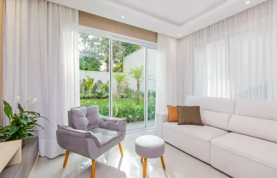 Sobrado triplex  a venda em são josé dos pinhais por r$ 1.580.000