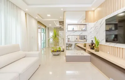 Sobrado triplex  a venda em são josé dos pinhais por r$ 1.580.000
