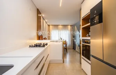 Sobrado triplex à venda por r$ 1.270.000 no campo comprido - curitiba