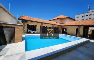 Casa alto padrão 4 dormitórios sendo 2 suítes com piscina ,jacuzzi   bairro nobre r$ 1.250.000