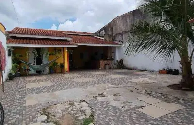 Linda casa  proxima a praia com 2 dormitórios à venda por r$ 370.000 - belmira novaes - peruíbe/sp
