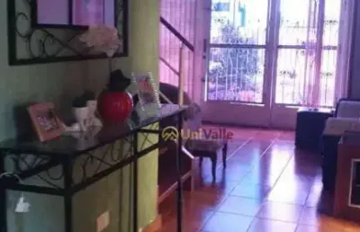 Sobrado com 3 dormitórios para alugar, 420 m² por r$ 7.380,00/mês - jardim maria augusta - taubaté/sp