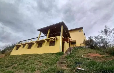 Chácara com 2 dormitórios à venda, 2700 m² por r$ 610.000,00 - piracangaguá - taubaté/sp