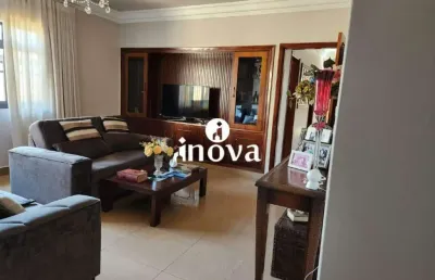Casa à venda, 4 quartos, 1 suíte, 3 vagas, alexandre campos - jardim - uberaba/mg