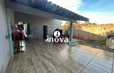 Casa à venda, 2 quartos, 3 vagas, pacaembu - uberaba/mg