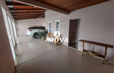 Casa à venda, 3 quartos, 1 suíte, 3 vagas, vainice andrade, condomínio - uberaba/mg