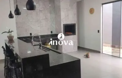 Casa à venda, 2 quartos, 1 suíte, 4 vagas, felicitá, jardim - uberaba/mg