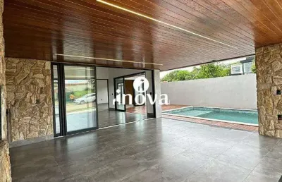 Casa a venda no condomínio portal do lago, em rifaína