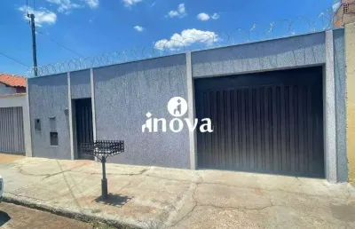 Casa com 3 quartos à venda no Residencial Morumbi, Uberaba 