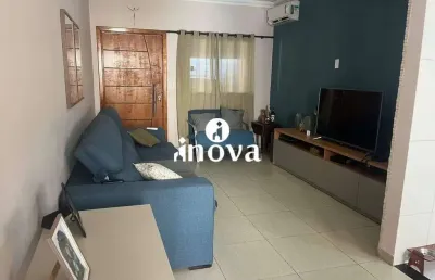 Casa com 3 quartos à venda na Cidade Nova, Uberaba 