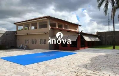 Chácara / sítio com 5 quartos à venda no Lourdes, Uberaba 