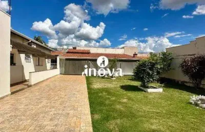 Casa com 7 quartos à venda no Grande Horizonte, Uberaba 