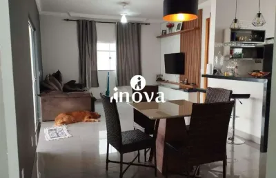 Casa com 3 quartos à venda no Jardim Nenê Gomes, Uberaba 