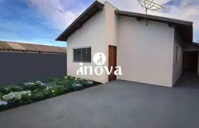 Casa com 3 quartos à venda na Cidade Nova, Uberaba 