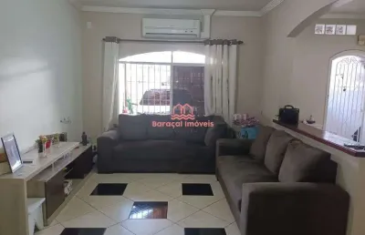 Casa com 2 quartos à venda na Rua Apiacás, 158, Tupi, Praia Grande