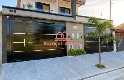 Sobrado alto padrão somente a 50 metros do mar !! possui piscina e churrasqueira