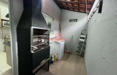 Sobrado à venda em praia grande vila mirim três quartos e churrasqueira