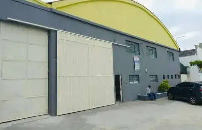 Ótimo galpão de 800m² na melhor localização de cumbica.