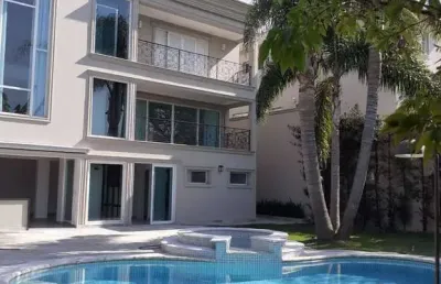 Casa em condomínio fechado com 4 quartos para alugar no Tamboré, Santana de Parnaíba 