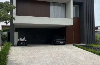 Sobrado á venda no alphaville nova esplanada 1 mobiliada