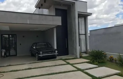 Casa sofisticada com área gourmet e acabamento de alto padrão no condomínio vilagio wanel