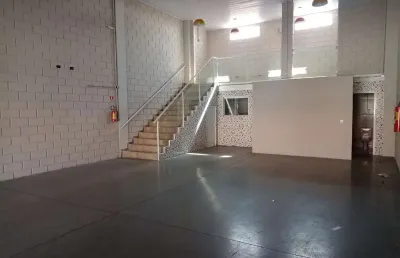 Sala comercial para locação em votorantim-sp, real parque ii: 1 sala, 2 banheiros, 250m² de área, 1 mezanino.