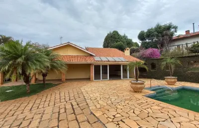 Excelente casa no condomínio city castelo com 431m².