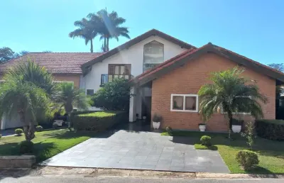Excelente casa no condomínio bosque de são bento i  com 720m².