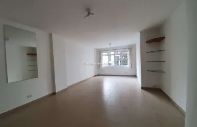 Jardim paulista: 2 suítes | 1 vaga | 102 m² úteis | reformado!