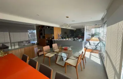 Apartamento com 2 quartos para alugar na Rua Horácio Lane, Vila Madalena, São Paulo