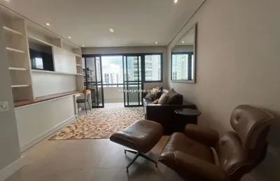 Apartamento com 3 quartos para alugar na Rua Araguari, Moema, São Paulo
