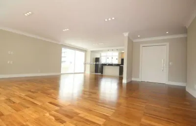 Higienópolis: 3 dorm | 1 suíte | 2 vagas | 210 m² úteis