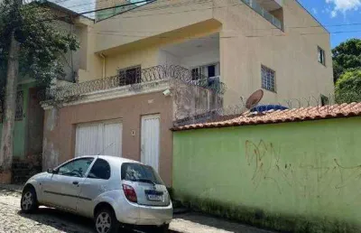 Excelente casa triplex com 260,36 m² em boa localização - bairro maria helena