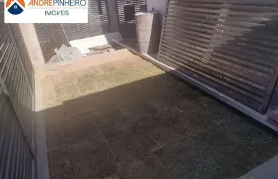 Casa geminada de 3 quartos à venda bairro copacabana - no valor 650.000,00