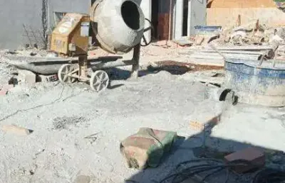 Vendo casa geminada com entrada independente com 03 quartos sendo um com suite, 105m² no valor de 450.000,00 no bairro xangrila