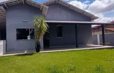 Casa com 3 quartos à venda, por r$ 860.000,00 - angicos - vespasiano/mg
