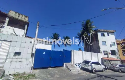 Terreno à venda na Rua Doutor Edgard Barros, Amaralina, Salvador