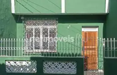 Casa com 5 quartos para alugar na Rua Carvões, Santo Antônio, Salvador