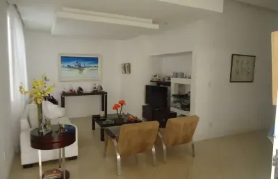 Casa com 6 quartos à venda na Rua Plínio Moscoso, Jardim Apipema, Salvador
