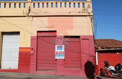 Imóvel comercial localizado no centro,  na rua dos bancos na barao de melgaço. codigo: 22367