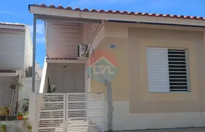 Casa no condomínio jangada com 3 quartos codigo: 114384